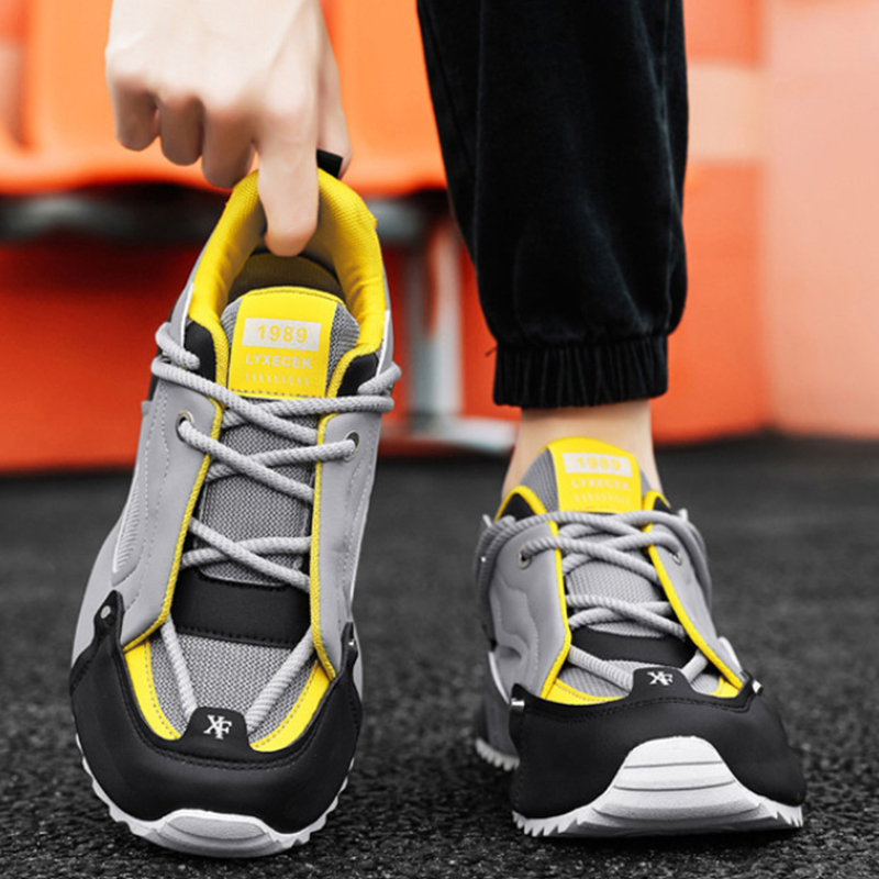 Men Shoes Trainers - Baskets Chunky Dad Grises, Noires et