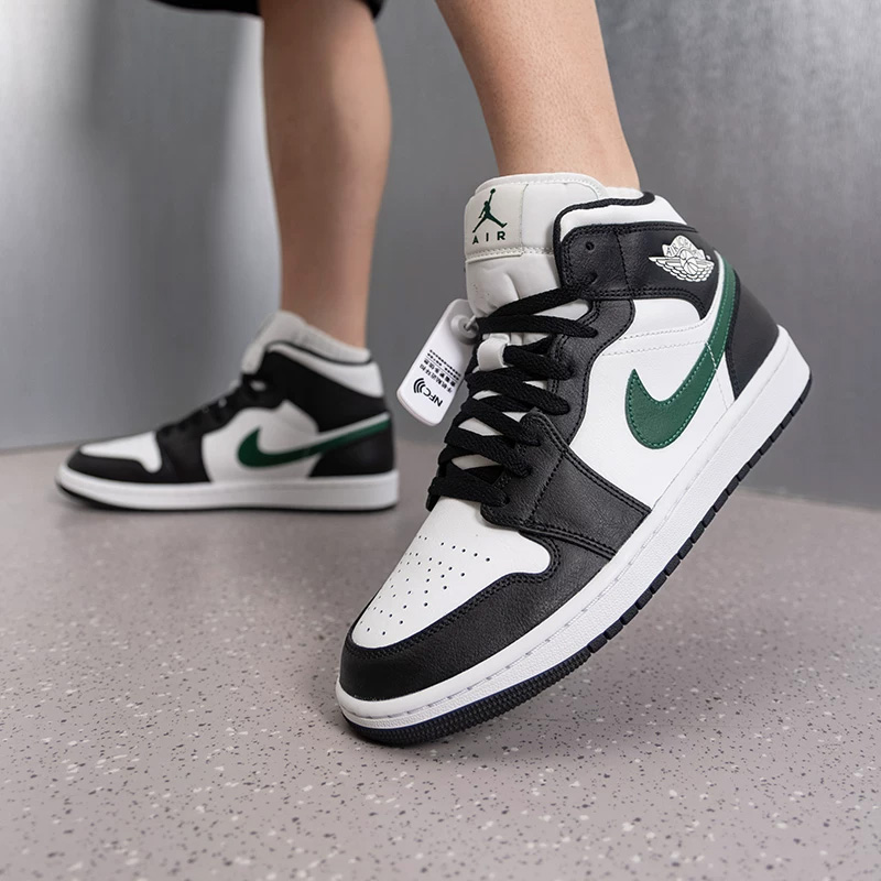 Chaussures de basket-ball Nike - Men'S Shoes Nike Jordan avis et prix
